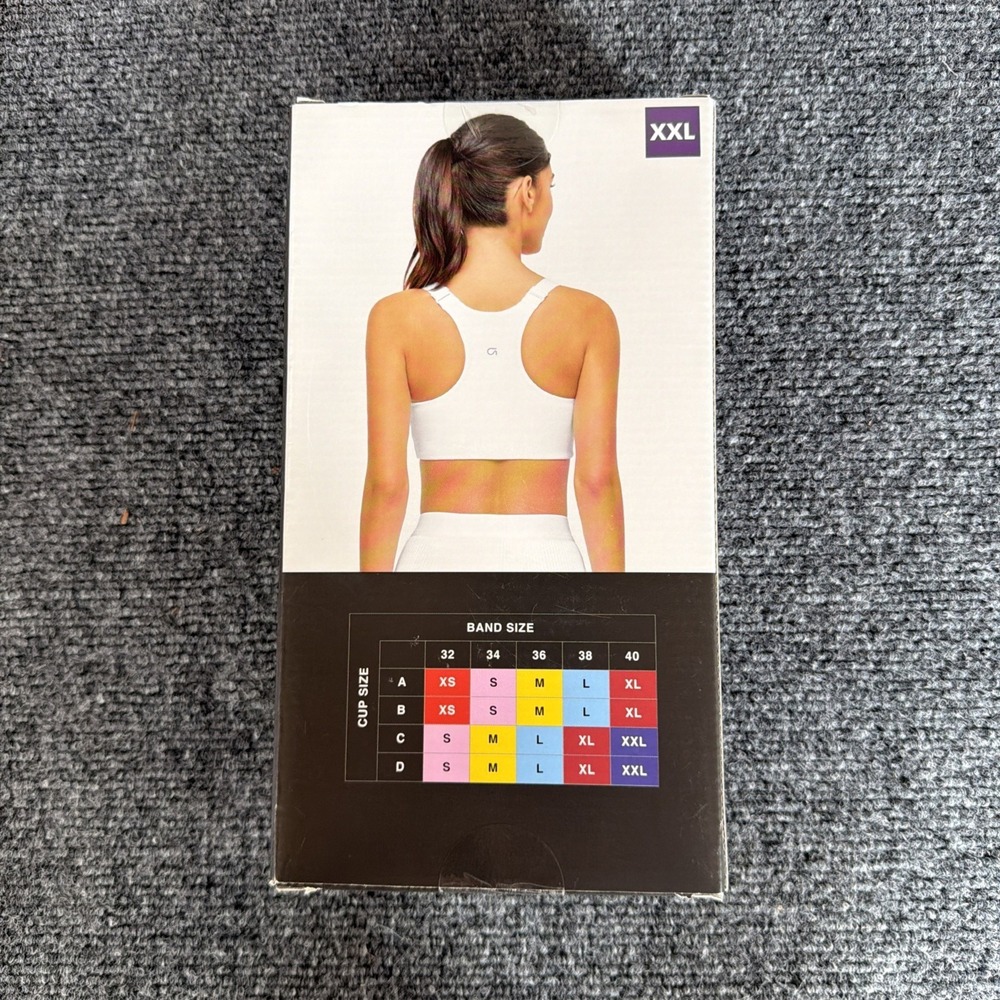 GapFit White Sports Bra XXL, Medium Support Racerback Wireless Pullover Full - Picture 2 of 6